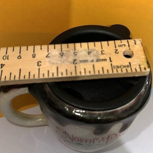 North Pole Hot Chocolate Ceramic Mug With Lid - Picture 8 of 9